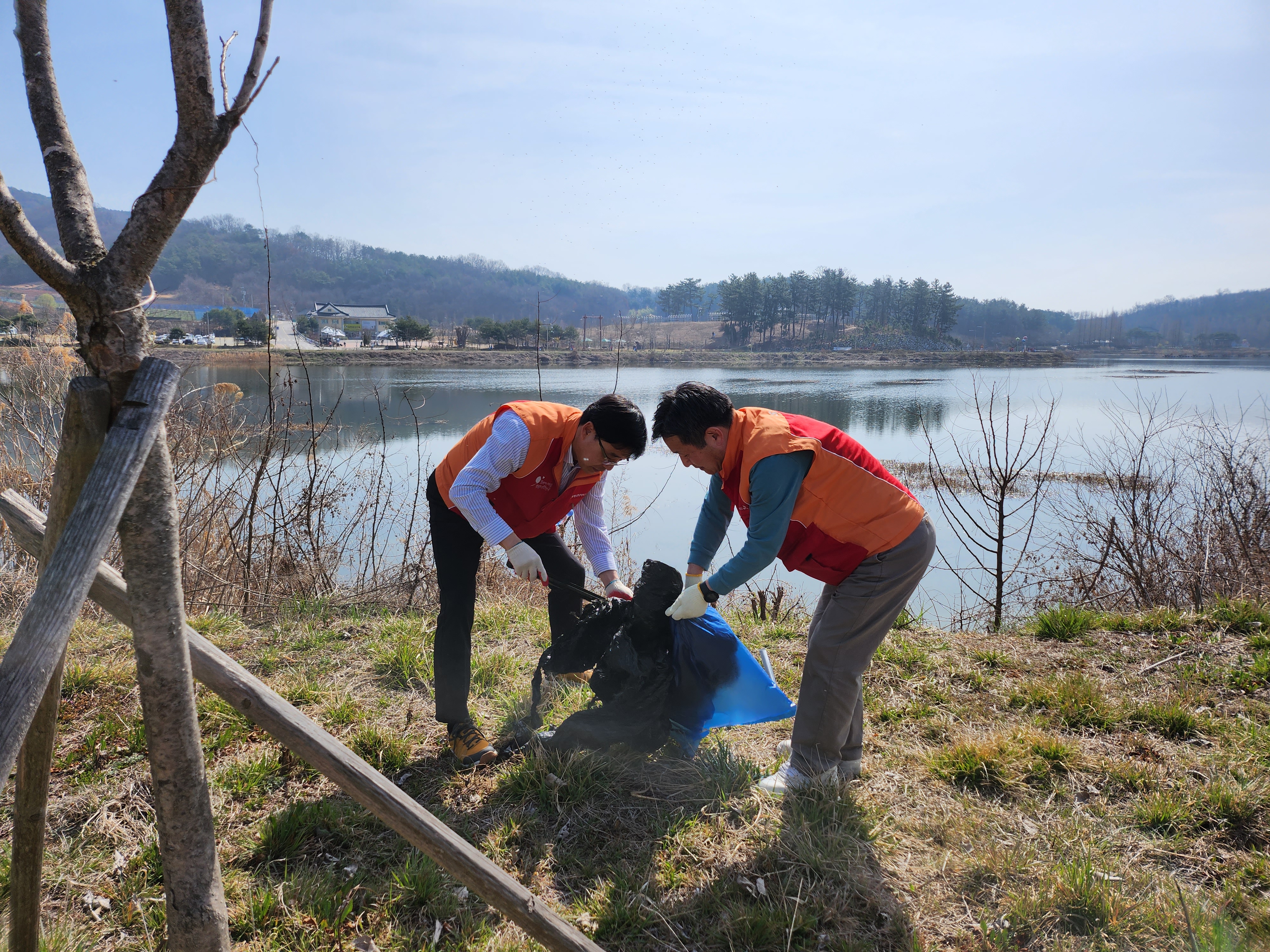 전북에너지서비스, 하천 정화활동 ‘앞장’